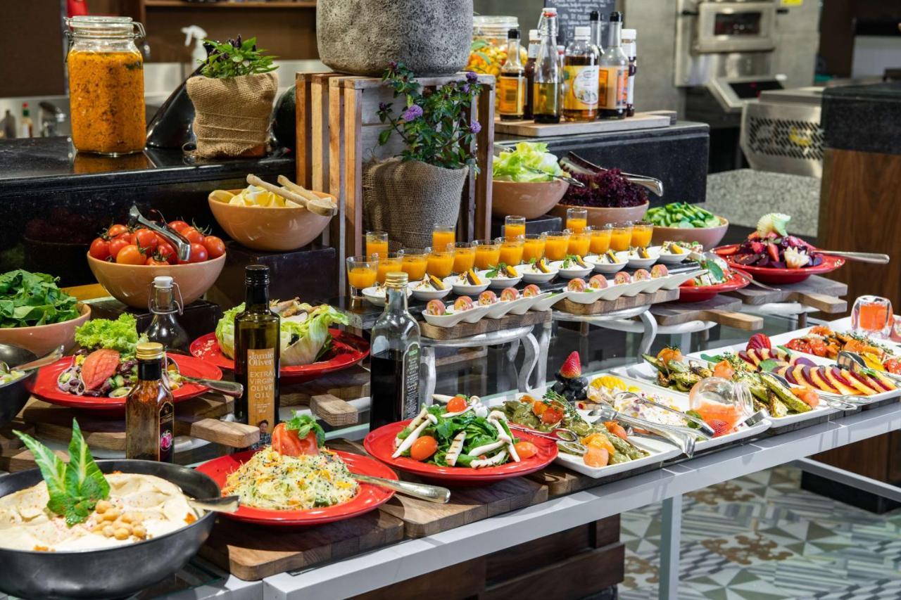 Radisson Hotel & Apartments Dammam Industrial City エクステリア 写真