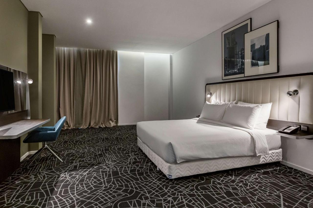 Radisson Hotel & Apartments Dammam Industrial City エクステリア 写真