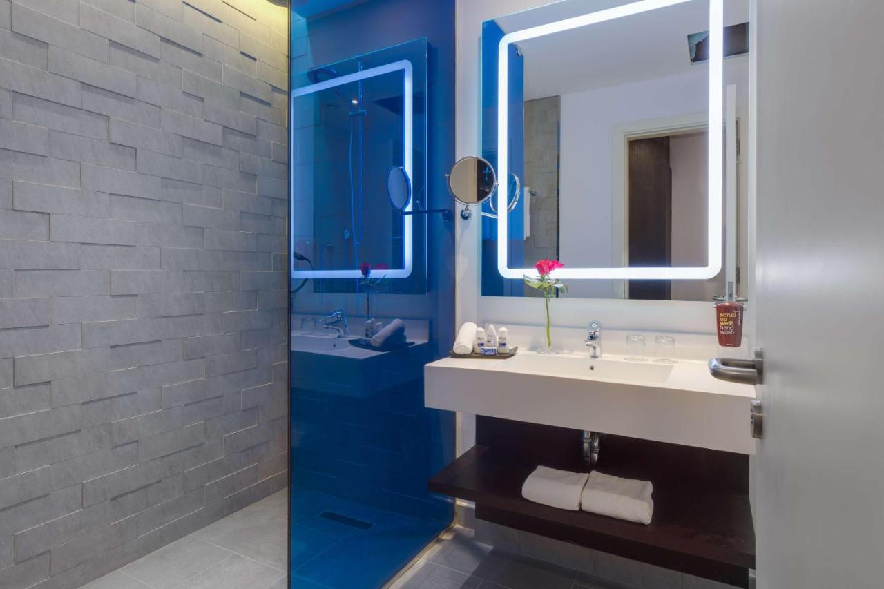Radisson Hotel & Apartments Dammam Industrial City エクステリア 写真